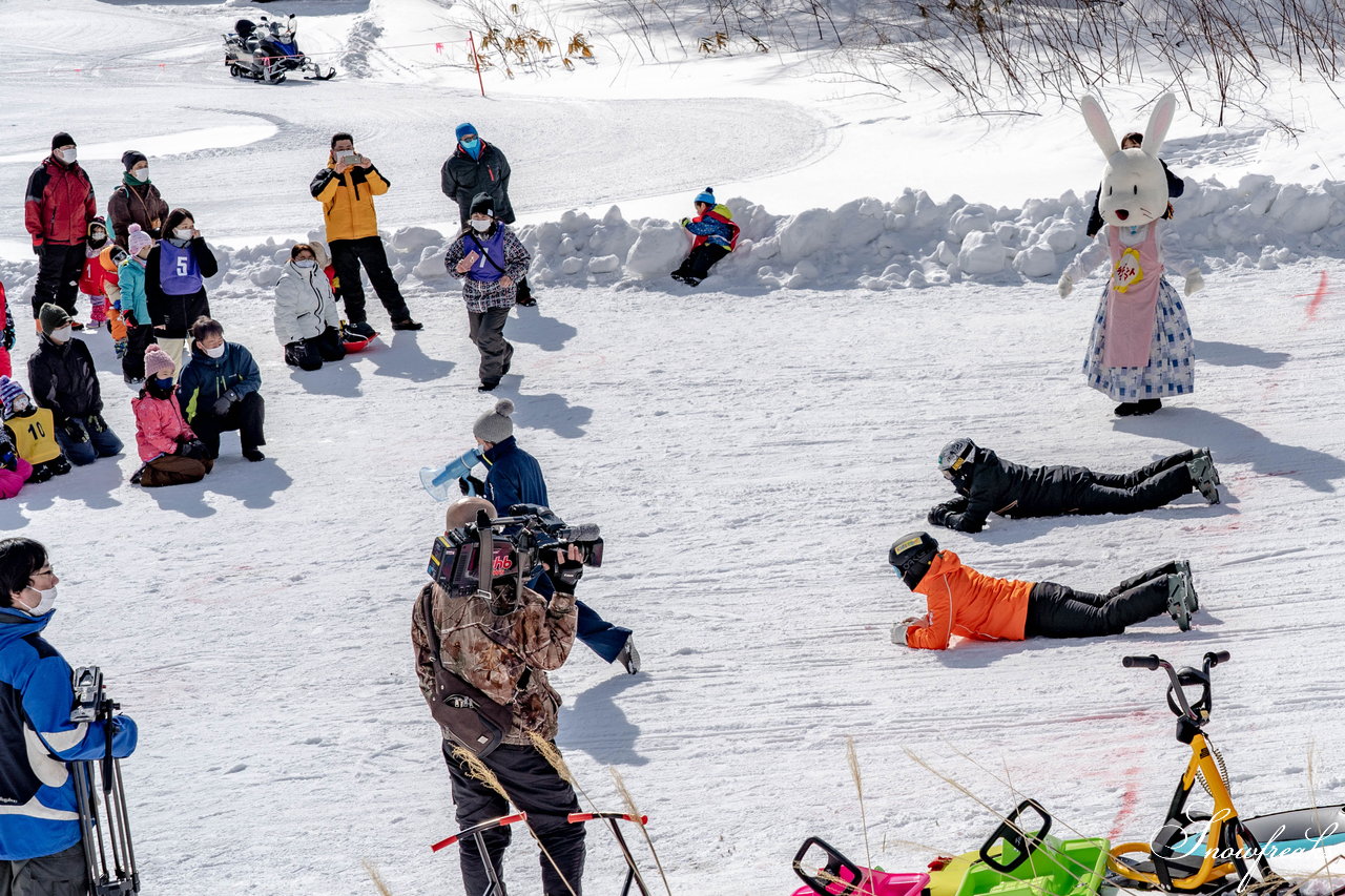 井山敬介さん＆清水宏保さんと一緒に雪遊び♪新しいカタチの子育てネットワークコミュニティ『Kids com』イベント、親子で楽しい［スノースポーツフェスティバル］in サッポロテイネ